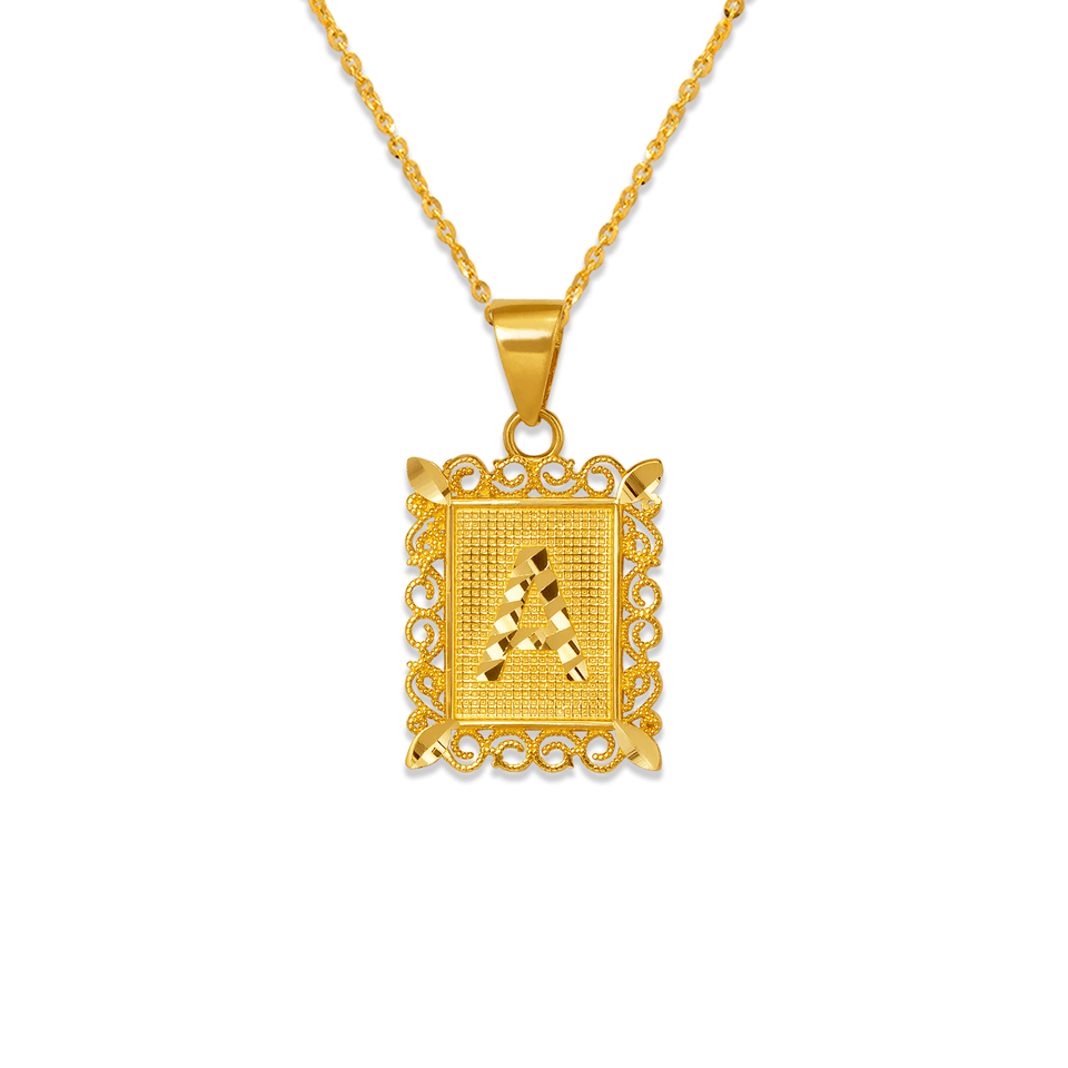 Colgante enmarcado con letra inicial de 15 x 19 mm en oro amarillo de 14 quilates en dos tonos