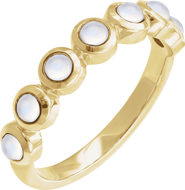 14K Gold Round Natural Rainbow Moonstone Cabochon Ring - Yellow Gold