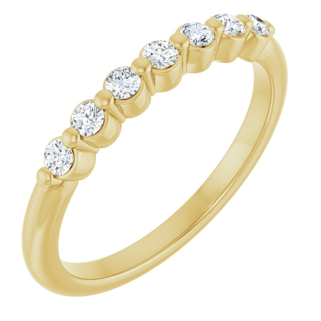 14K Gold Round Lab-Grown Diamond Shared-Prong Anniversary Band - Yellow Gold