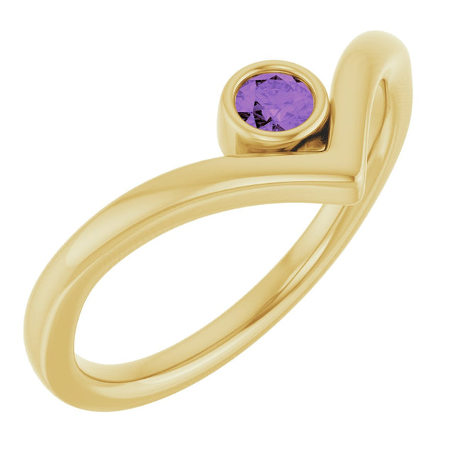 14K Gold Round Natural Amethyst Bezel-Set Solitaire V Ring - Yellow Gold