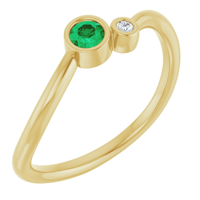 14K Gold Round Lab-Grown Emerald Accented Bezel-Set Ring - Yellow Gold