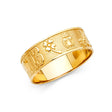 14K Yellow Gold 15 Años Lucky Band Ring on White Background