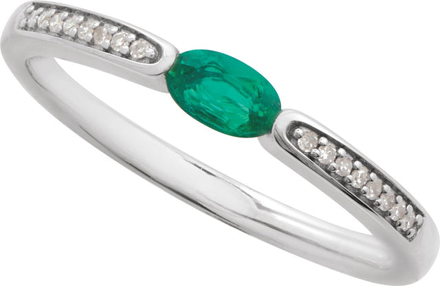 14K Gold Oval Emerald & Natural Diamond Accented Ring - view 4
