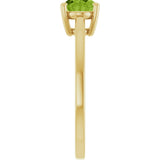 10K Gold Oval Natural Peridot Solitaire Ring - Yellow Gold - view 4