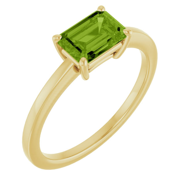 10K Gold Oval Natural Peridot Solitaire Ring - Yellow Gold