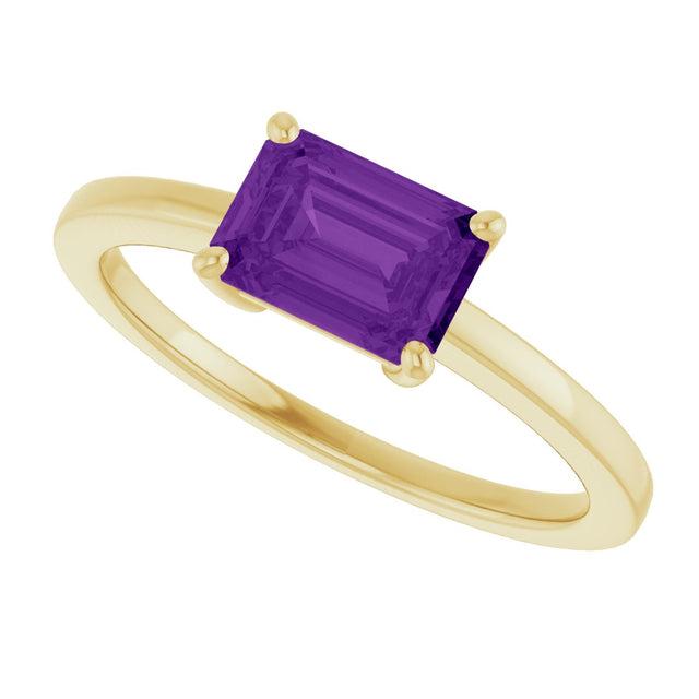 10K Gold Oval Natural Amethyst Solitaire Ring - Yellow Gold - view 5