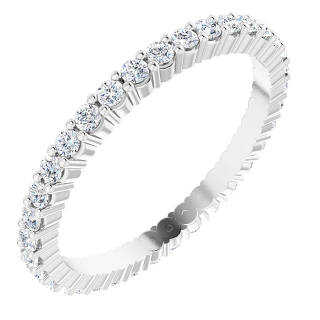 Platinum Round Lab-Grown Diamond Shared-Prong Eternity Band – 1.5 mm Stones