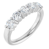 Platinum Round Lab-Grown Diamond Shared-Prong Five-Stone Anniversary Band – 3.8 mm Stones
