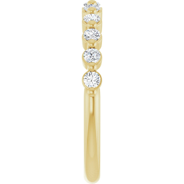 10K Gold Round Lab-Grown Diamond Shared-Prong Anniversary Band – 1/5–5/8 CTW - Yellow Gold - view 4