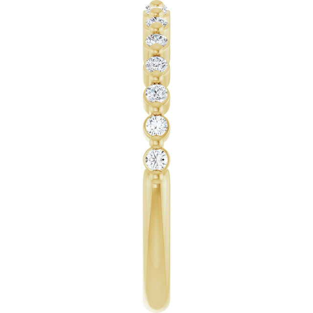 10K Gold Round Lab-Grown Diamond Shared-Prong Anniversary Band – 1/5–5/8 CTW - Yellow Gold - view 4