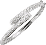14K Gold Round Natural Diamond Pavé-Style Bangle Bracelet - view 3