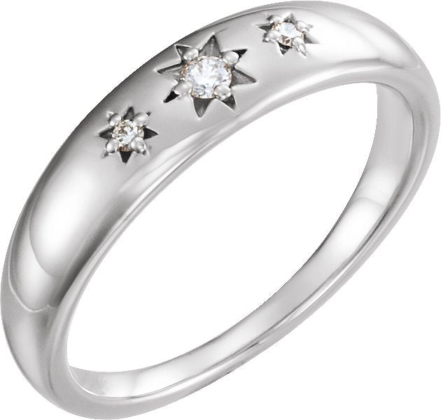 14K Gold Round Natural Diamond Accented Star Ring - White Gold