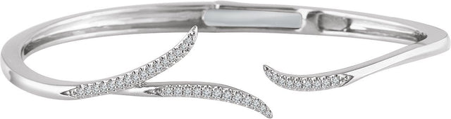 14K Gold Round Natural Diamond Freeform Hinged Cuff Bracelet
