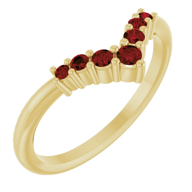 14K Gold Round Natural Mozambique Garnet Graduated V Ring - Yellow Gold